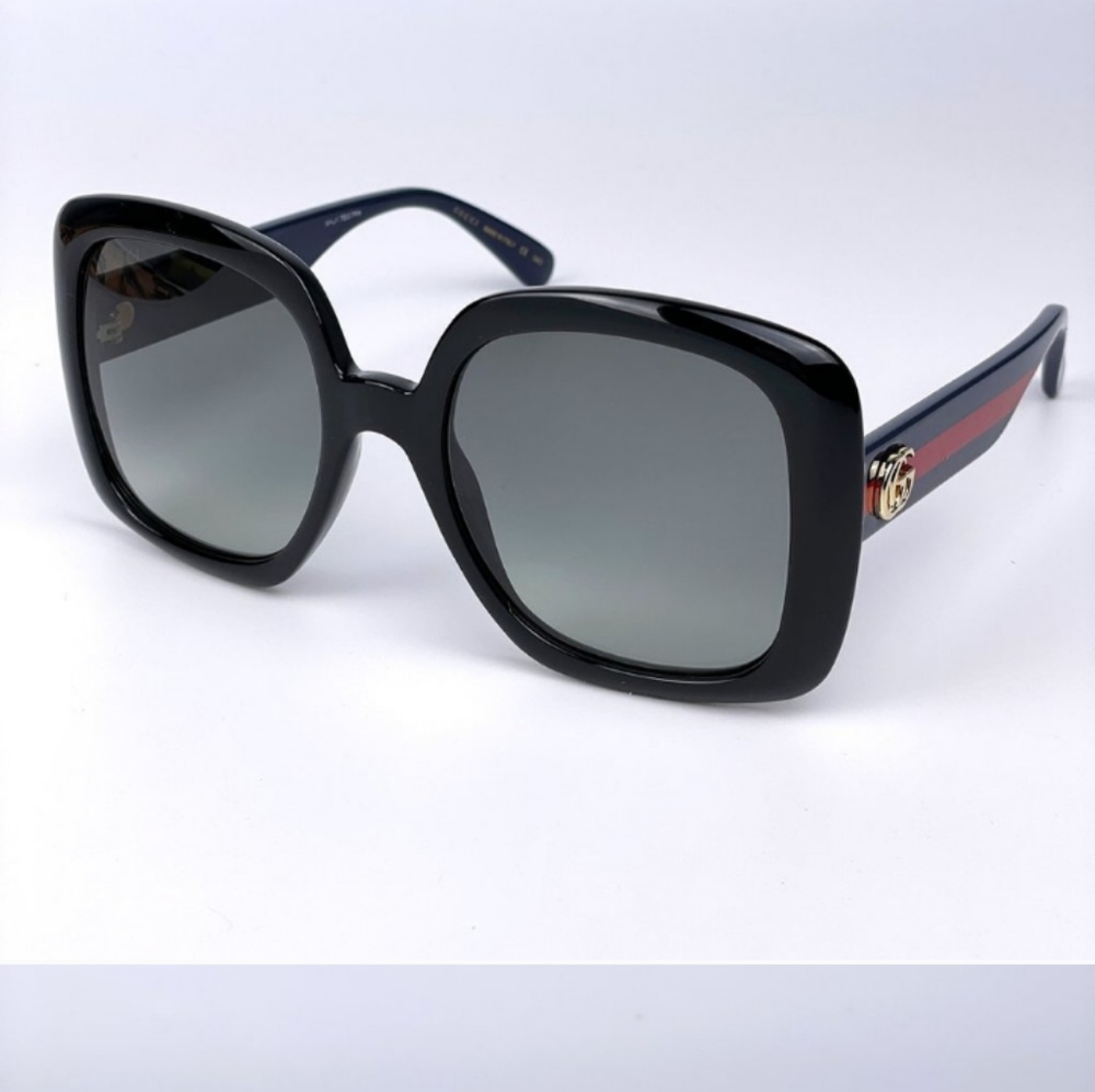 NEW Gucci GG0713S 001 Black Gray Oversized Gradient Women Sunglasses